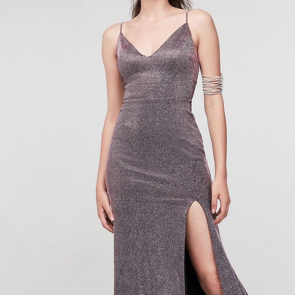 Gorgeous V-Neck ✨Glitter✨ Gown w/ High Slit EUC